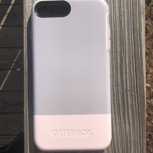 iPhone 7 Plus Symmetry Series Graphic Case